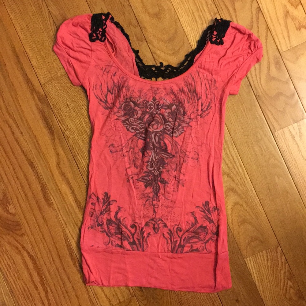 Small Wet Seal pink crochet back top